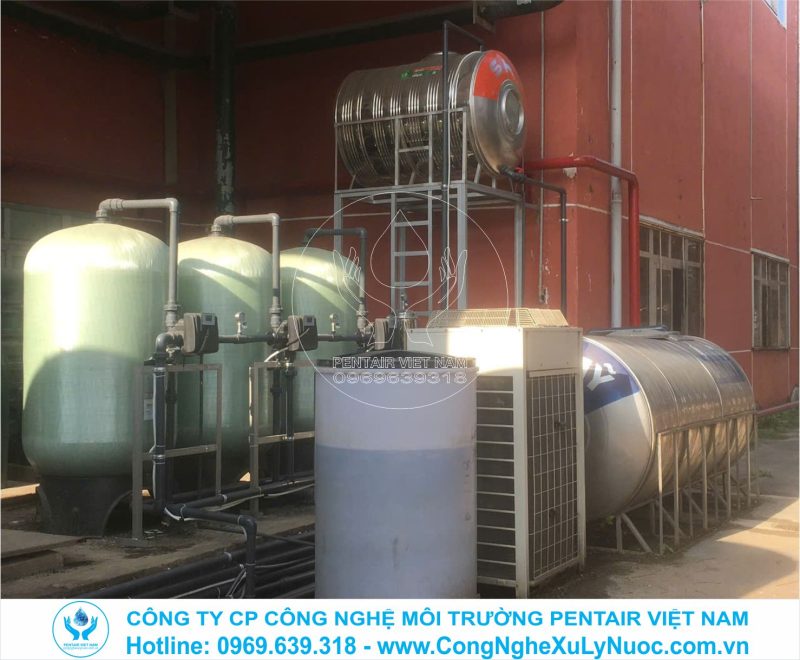 Bồn chứa nước cấp bằng inox 304 cho hệ thống lọc nước RO công suất 10m3/h tại Bắc Ninh.