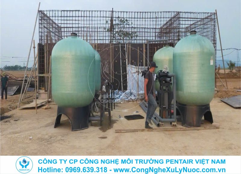 Dãy bồn lọc áp lực bằng composite FRP 4872 trong hệ thống xử lý nước thải sinh hoạt 1000 m3/ngày đêm tại Thanh Hóa.