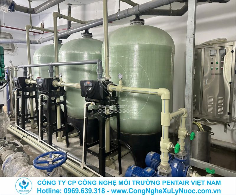 Tủ điện điều khiển trung tâm hệ thống lọc nước RO công suất 6m3/h cho nhà máy xi mạ tại Hải Phòng.