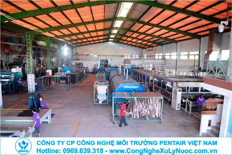 Hệ thống xử lý nước thải thuộc da công nghiệp do Pentair Việt Nam lắp đặt với công nghệ xử lý hóa chất và kim loại nặng hiện đại.